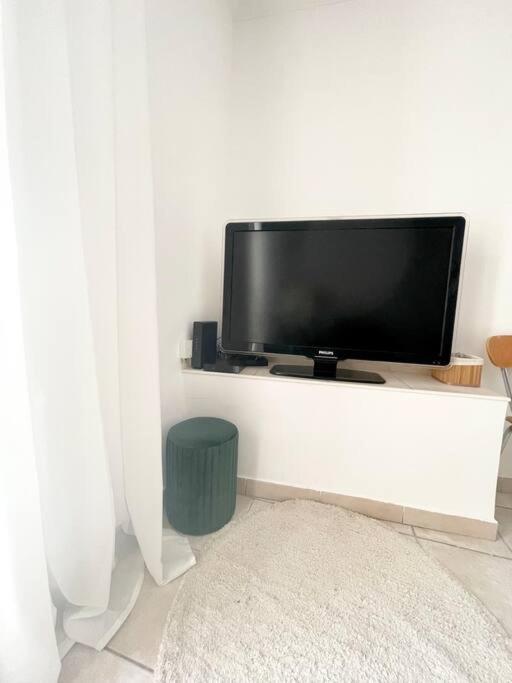 Maison Avec Exterieur Proche Saint Guilhem Le Desert Экстерьер фото